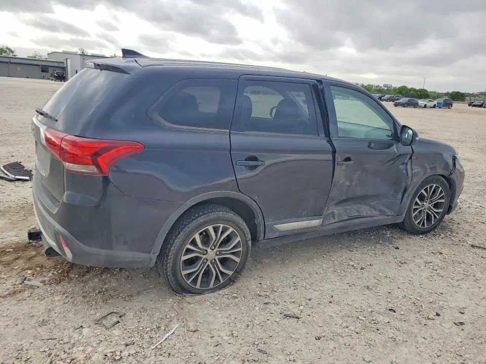 2018 MITSUBISHI OUTLANDER SE  