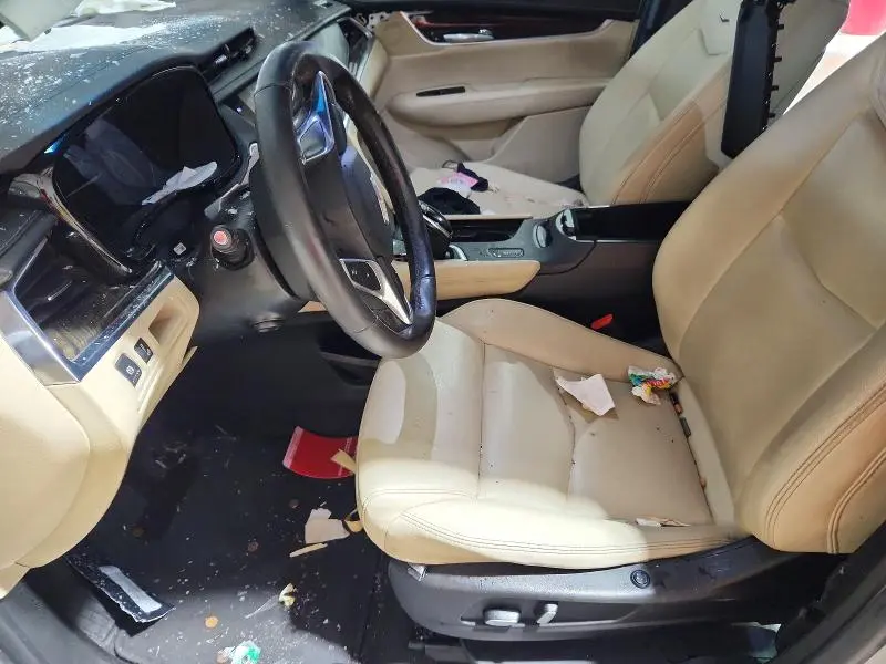 2017 CADILLAC XT5   