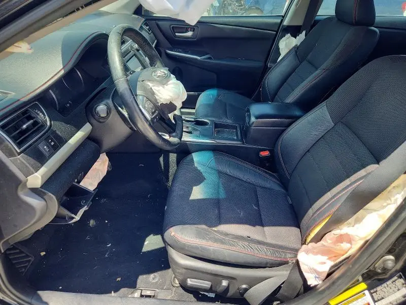 2017 TOYOTA CAMRY SE  