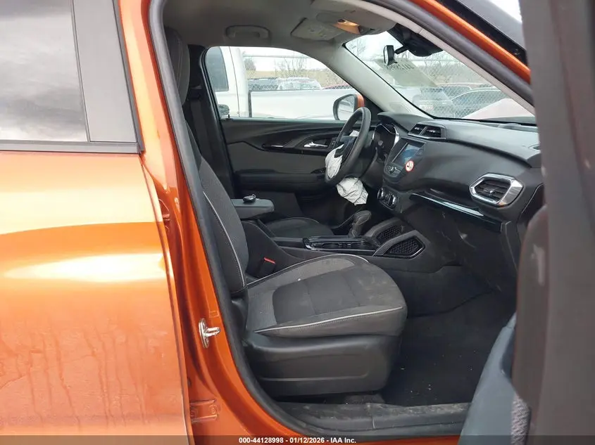 2023 CHEVROLET TRAILBLAZER AWD LT