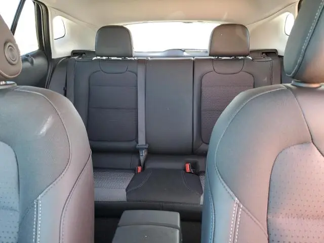 2025 CHEVROLET TRAX 1LT  