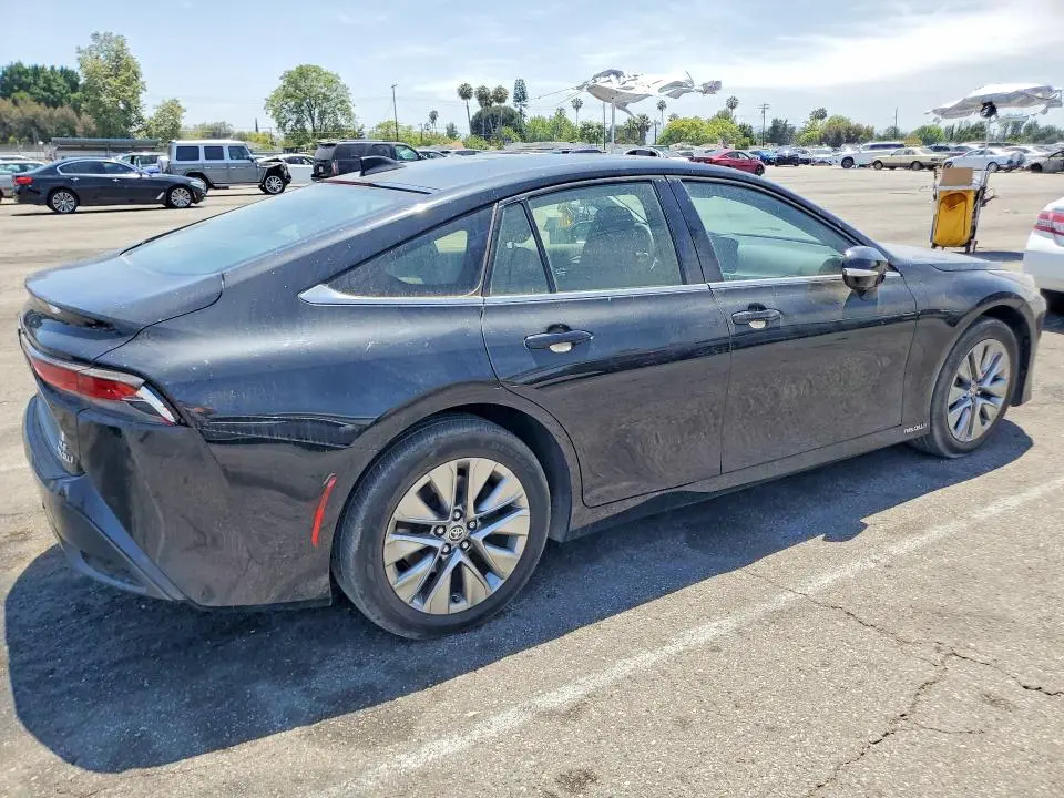 2023 TOYOTA MIRAI XLE  