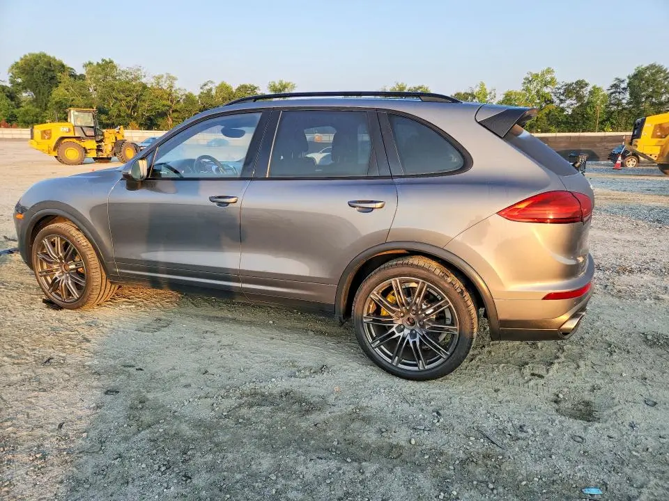 2015 PORSCHE CAYENNE TURBO  