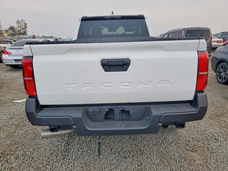 2025 TOYOTA TACOMA XTRACAB  