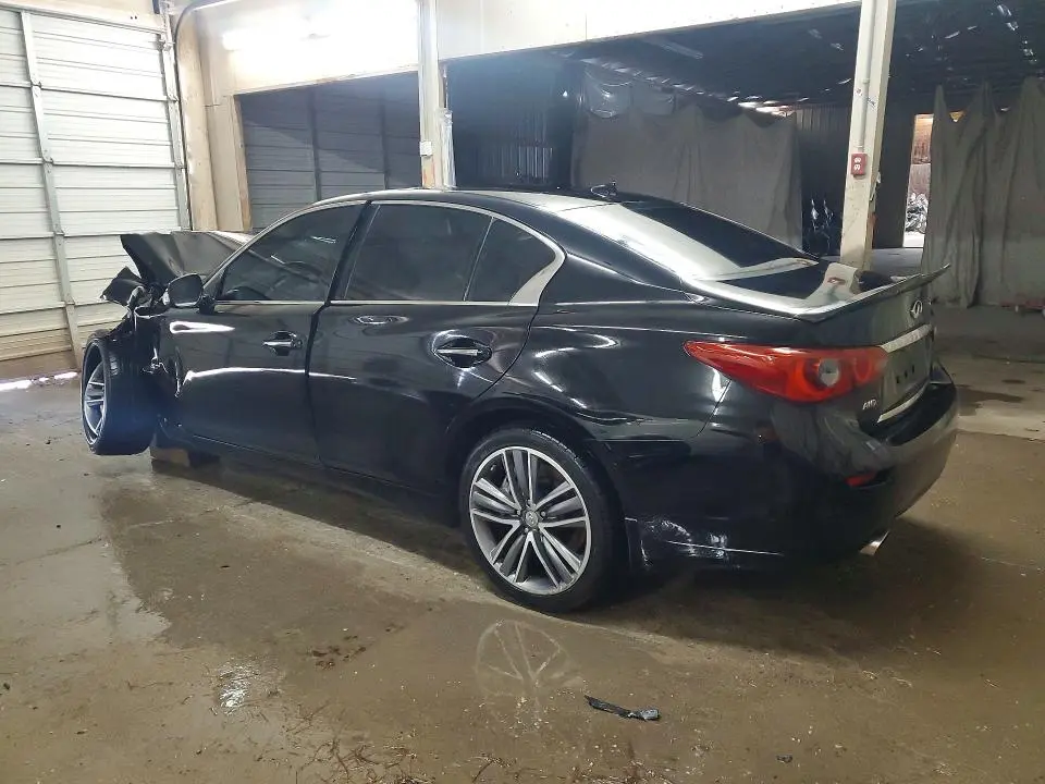 2015 INFINITI Q50 SPORT  