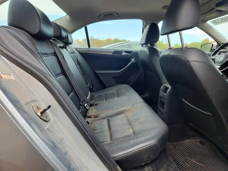 2013 VOLKSWAGEN JETTA TDI  