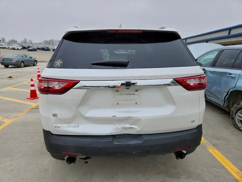 2018 CHEVROLET TRAVERSE LT  