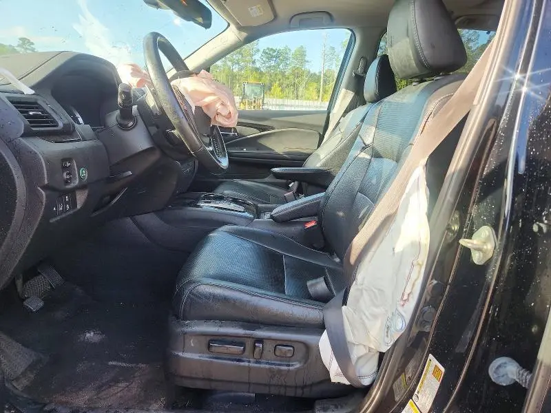 2016 HONDA PILOT ELITE  