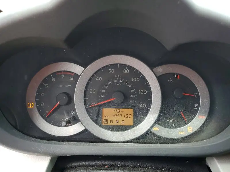 2011 TOYOTA RAV4 BASE  