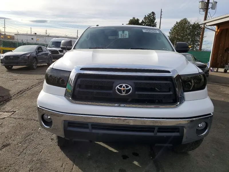 2013 TOYOTA TUNDRA CREWMAX SR5  