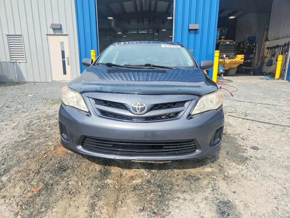 2011 TOYOTA COROLLA BASE  
