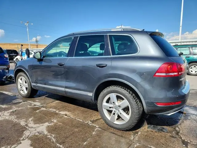 2011 VOLKSWAGEN TOUAREG V6 TDI  