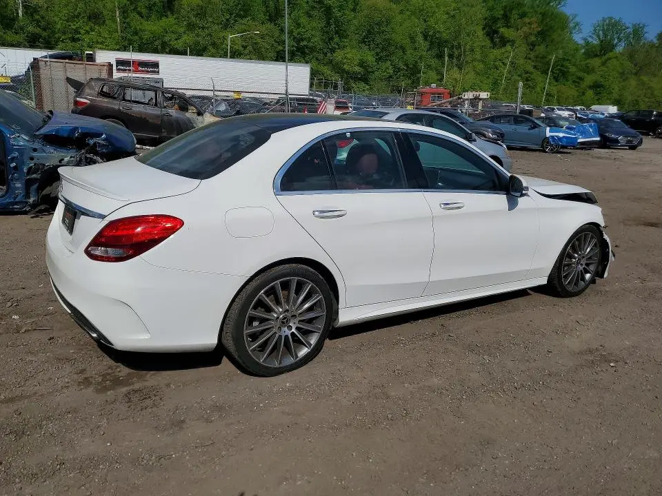 2017 MERCEDES-BENZ C 300  