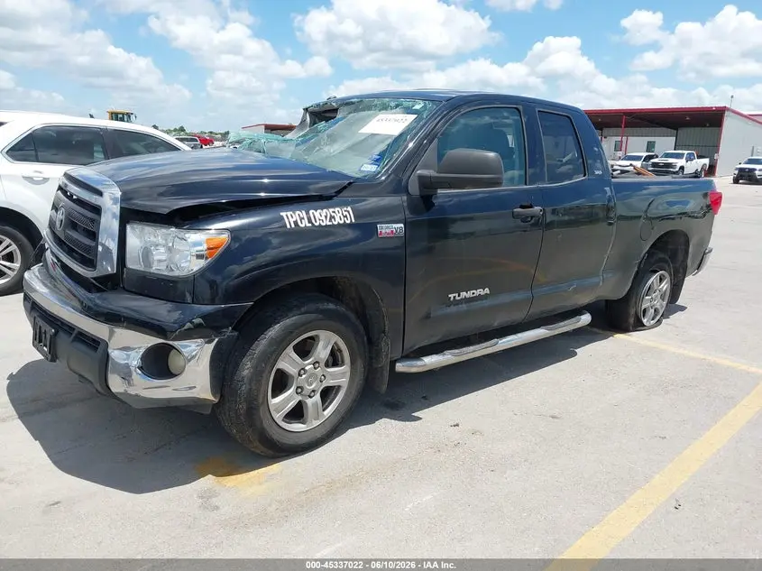 2010 TOYOTA TUNDRA GRADE 5.7L V8