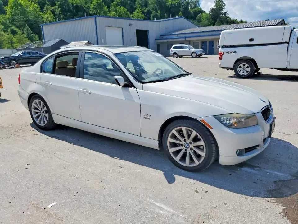 2011 BMW 328 XI  
