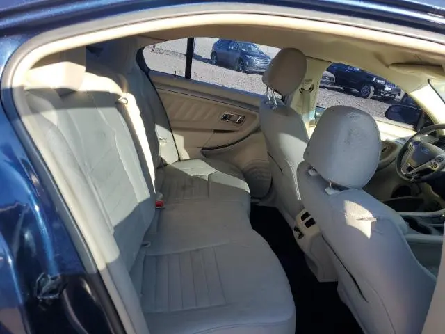 2016 FORD TAURUS SE  