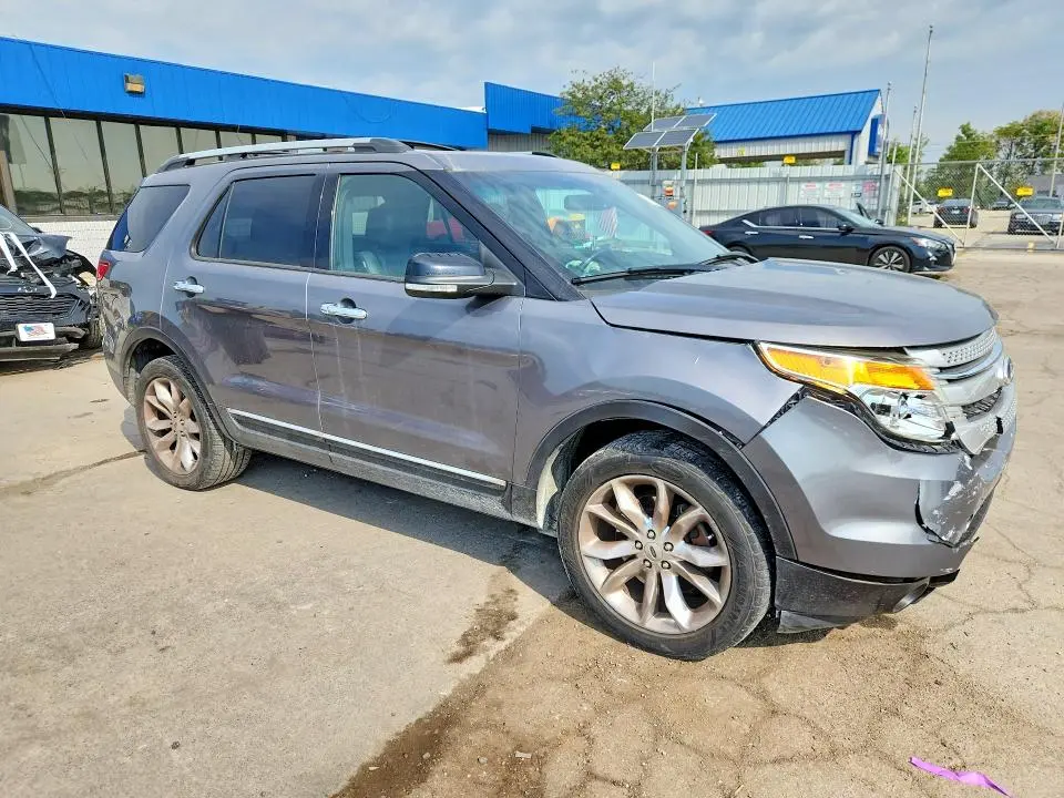 2014 FORD EXPLORER XLT  
