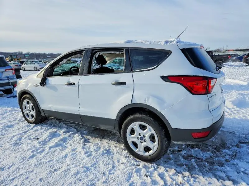 2019 FORD ESCAPE S  