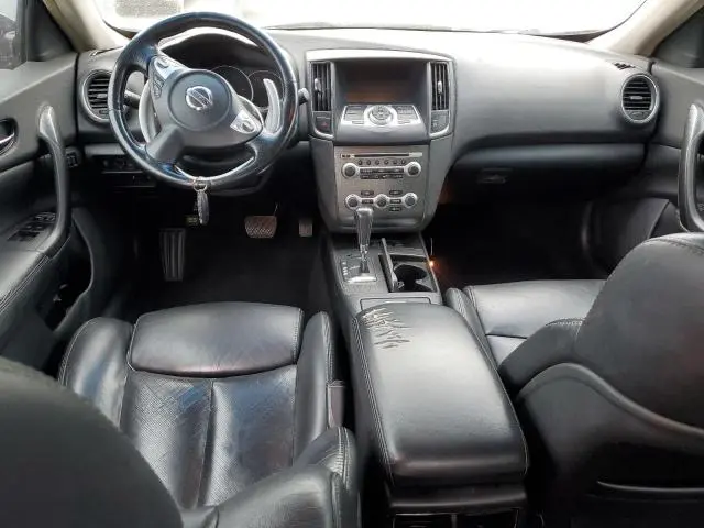 2011 NISSAN MAXIMA S  