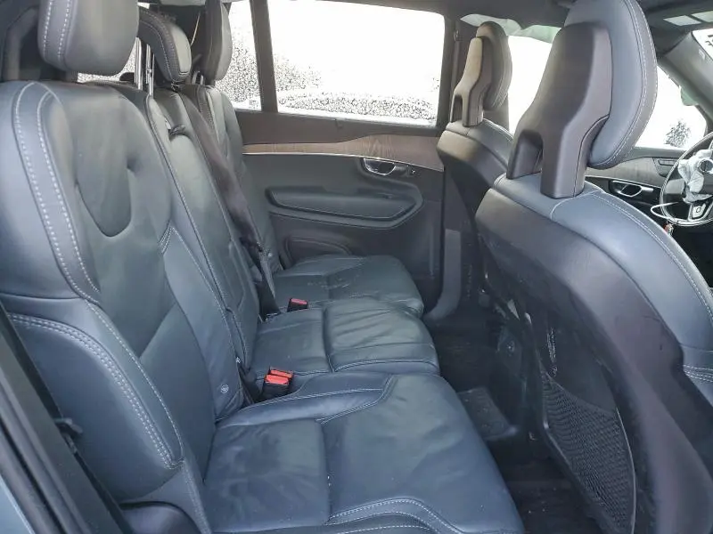 2021 VOLVO XC90 T8 RECHARGE INSCRIPTION  