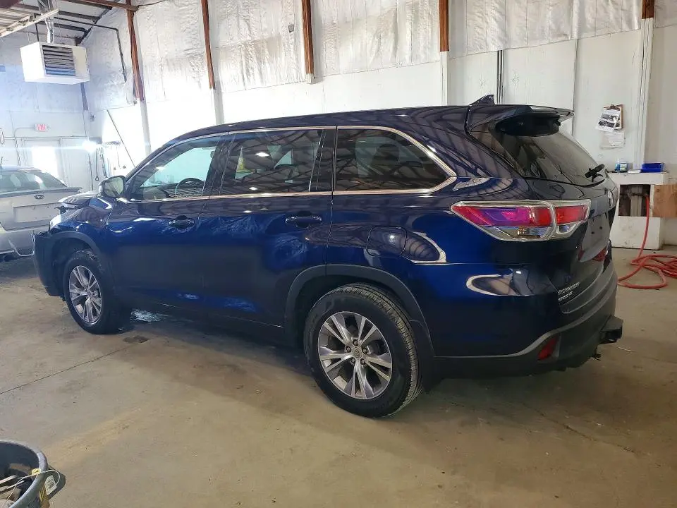2014 TOYOTA HIGHLANDER LE PLUS  