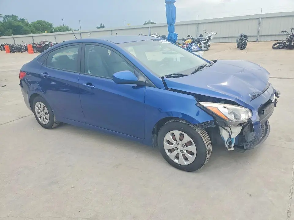 2017 HYUNDAI ACCENT SE  
