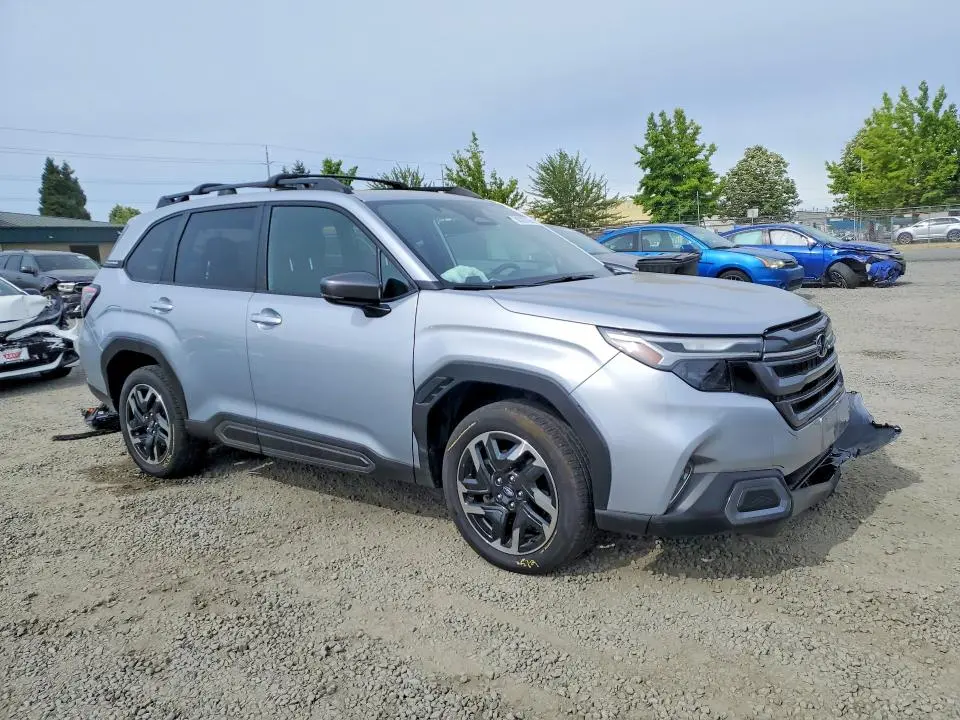 2025 SUBARU FORESTER LIMITED  