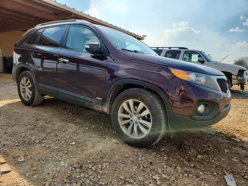 2011 KIA SORENTO   