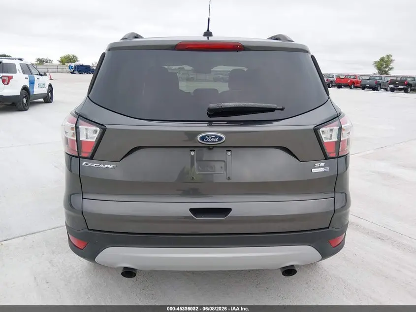 2018 FORD ESCAPE SE