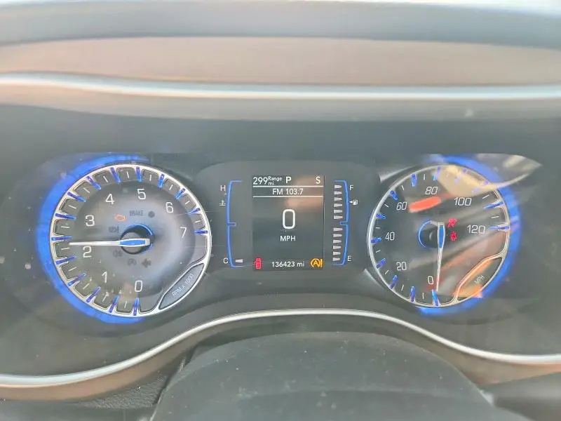 2020 CHRYSLER VOYAGER LXI  