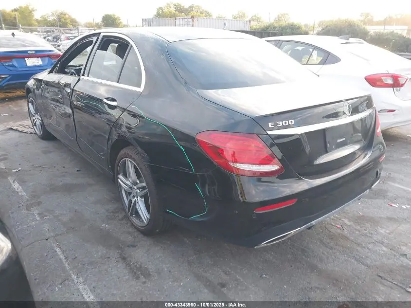 2017 MERCEDES-BENZ E 300  