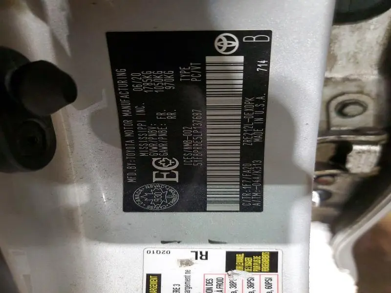 2020 TOYOTA COROLLA LE  