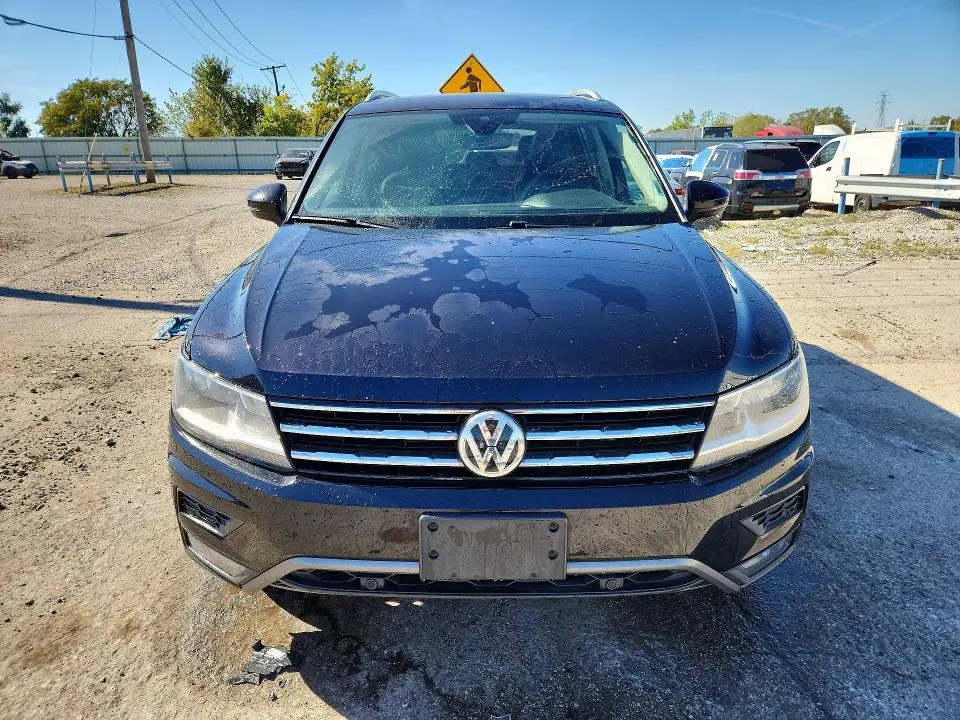 2020 VOLKSWAGEN TIGUAN SE  