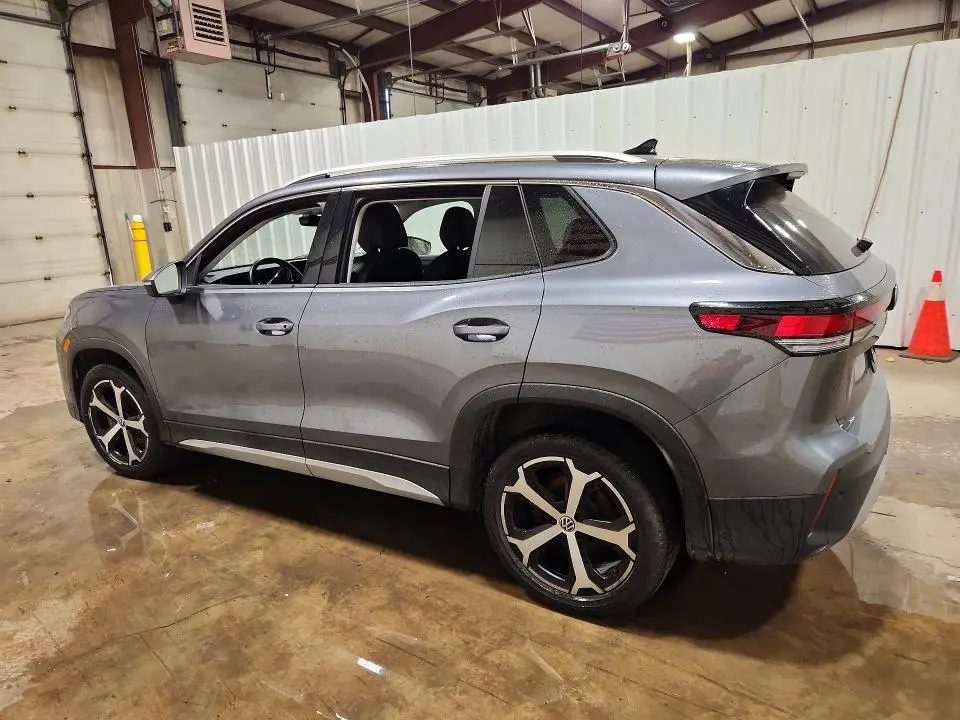 2026 VOLKSWAGEN TIGUAN SE  