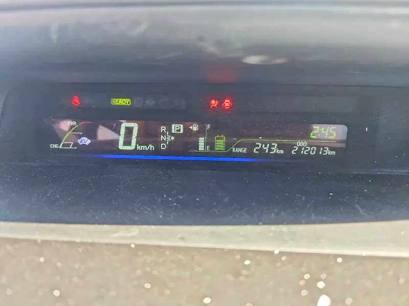2012 TOYOTA PRIUS V TWO  