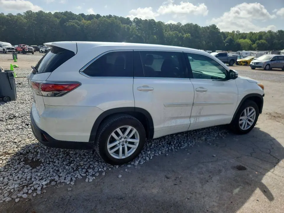 2015 TOYOTA HIGHLANDER LE  