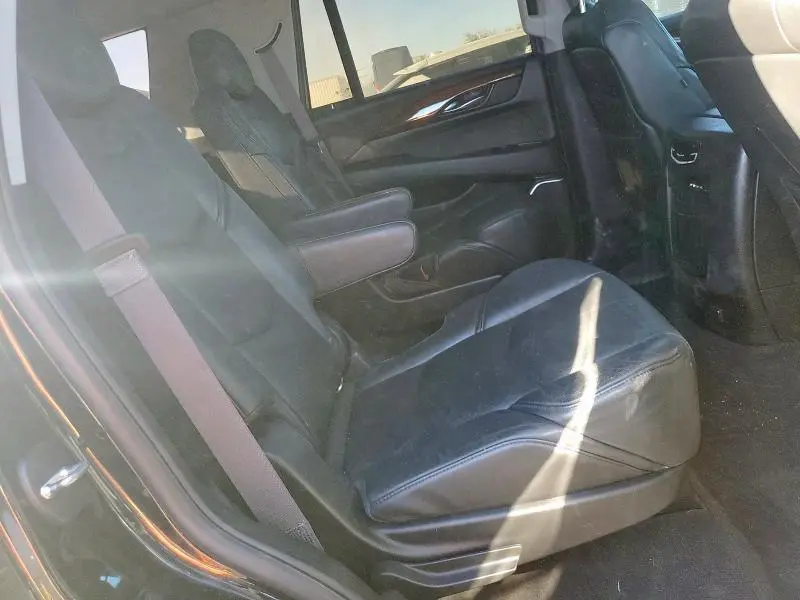 2015 CADILLAC ESCALADE PREMIUM  