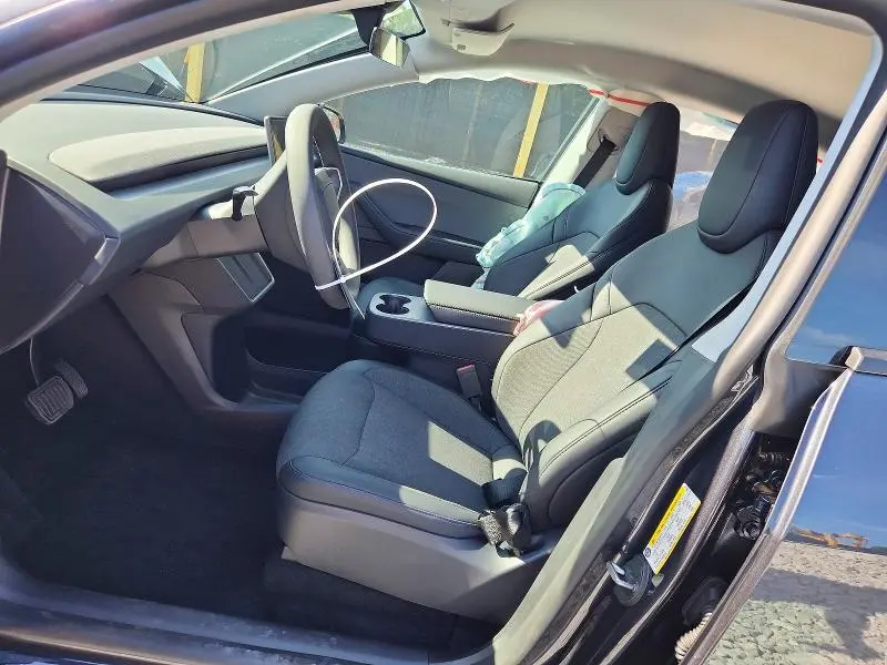 2026 TESLA MODEL Y   