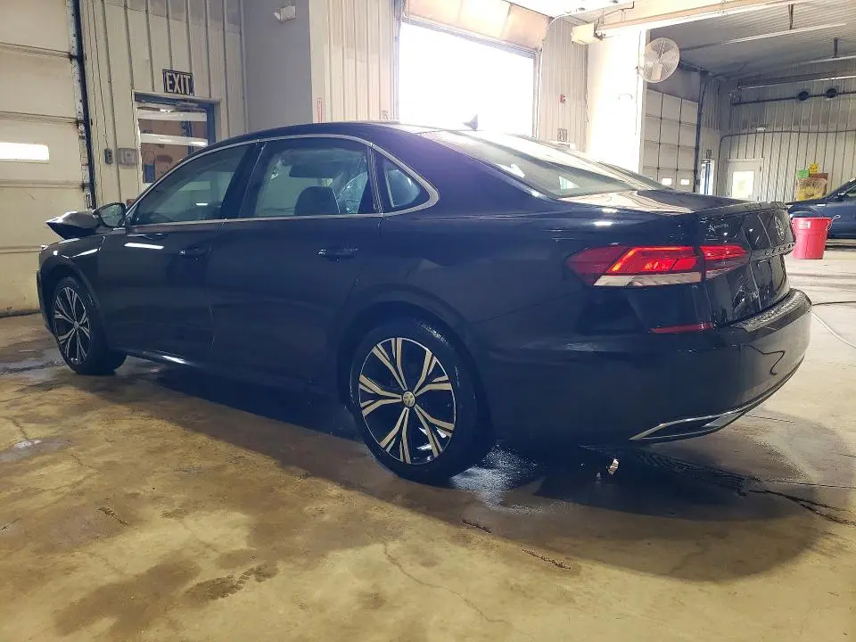 2021 VOLKSWAGEN PASSAT SE  