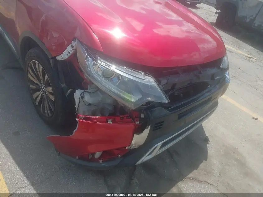 2019 MITSUBISHI OUTLANDER ES