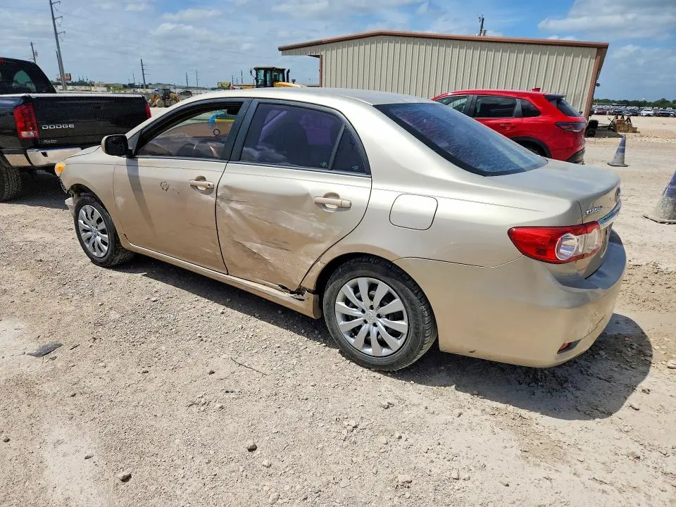 2012 TOYOTA COROLLA LE  