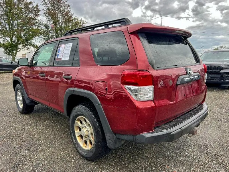 2010 TOYOTA 4RUNNER SR5  