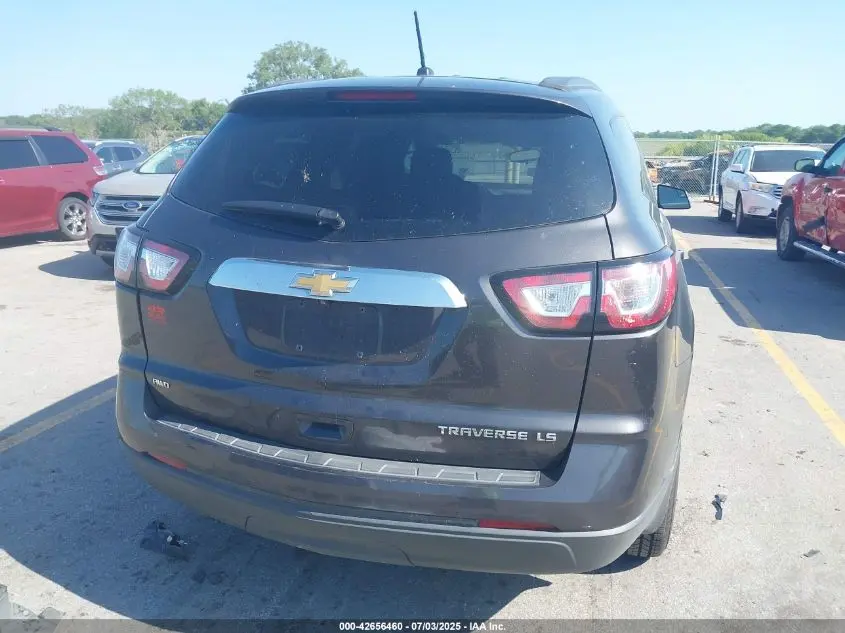 2014 CHEVROLET TRAVERSE LS
