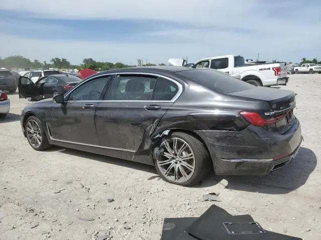 2020 BMW 750 XI  