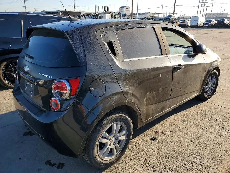 2014 CHEVROLET SONIC LT  