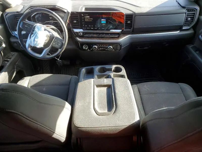 2022 GMC SIERRA K1500 SLE  