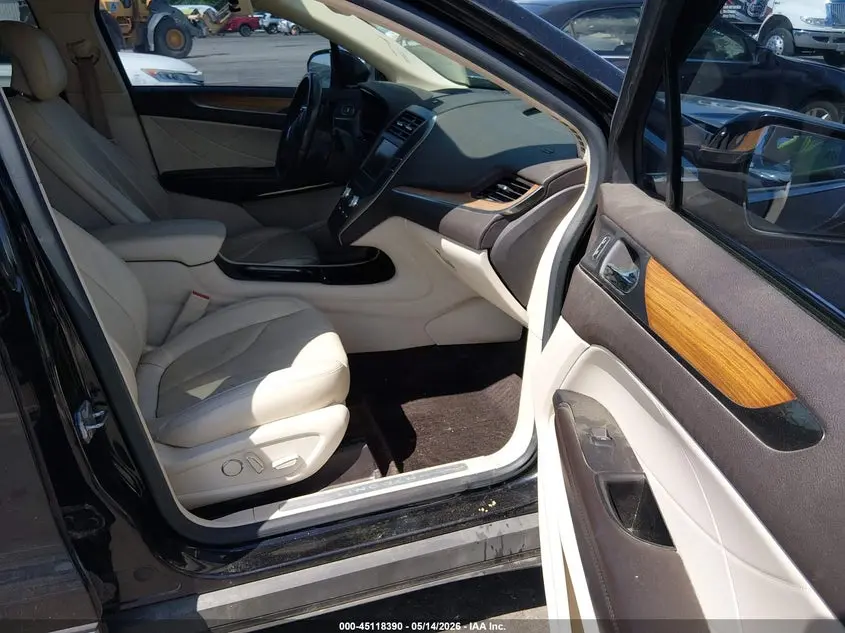 2015 LINCOLN MKC  