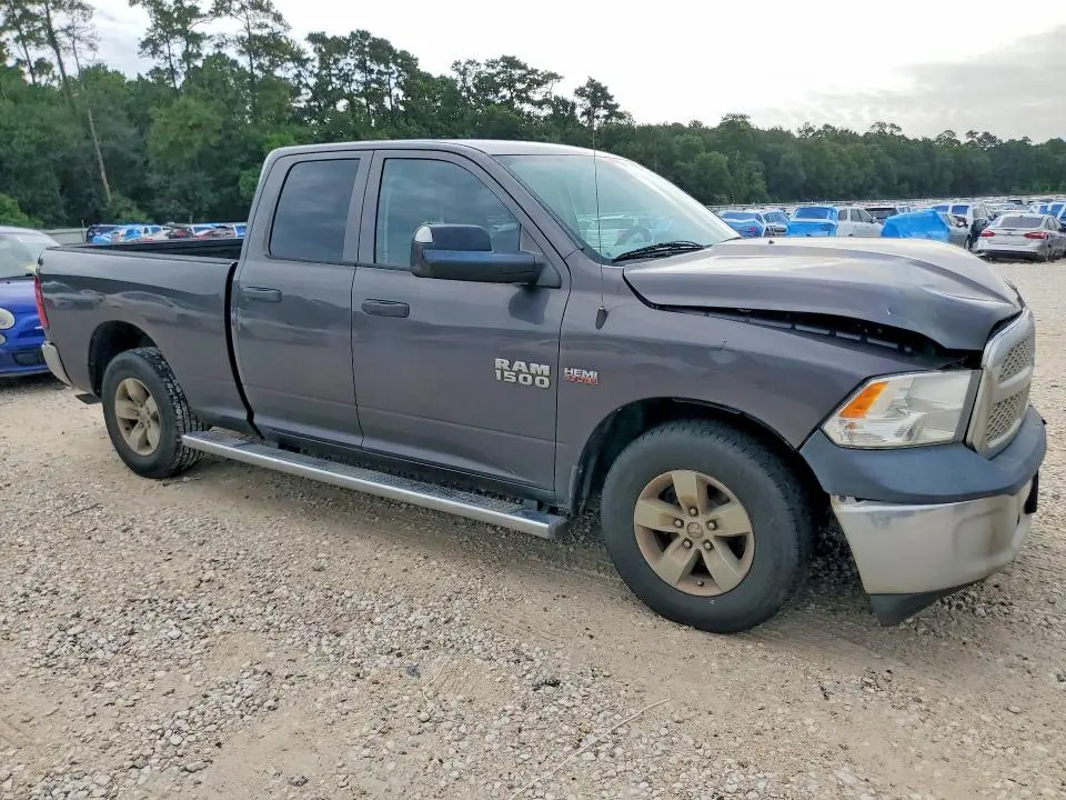 2014 RAM 1500 ST  