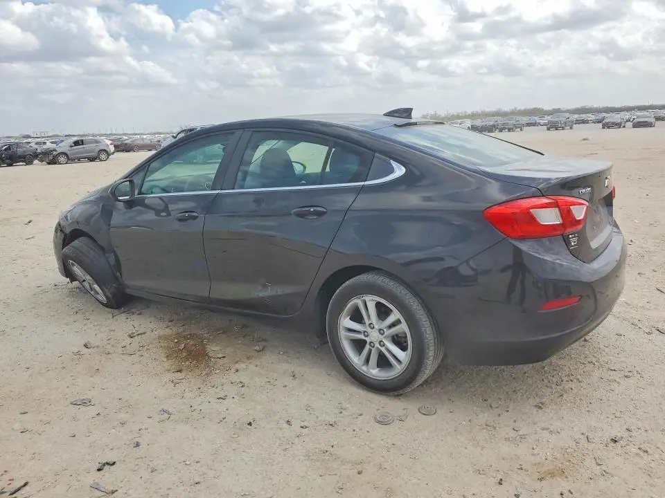 2016 CHEVROLET CRUZE LT  