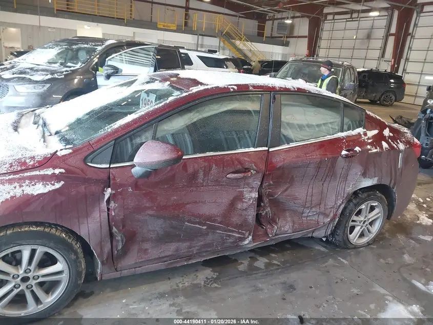 2016 CHEVROLET CRUZE LT AUTO